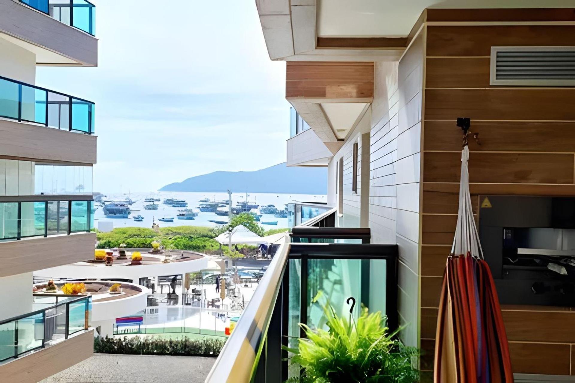 Apartamentos De 2 Quartos Com Piscina Na Praia Dos Anjos Арраял-ду-Кабу Экстерьер фото