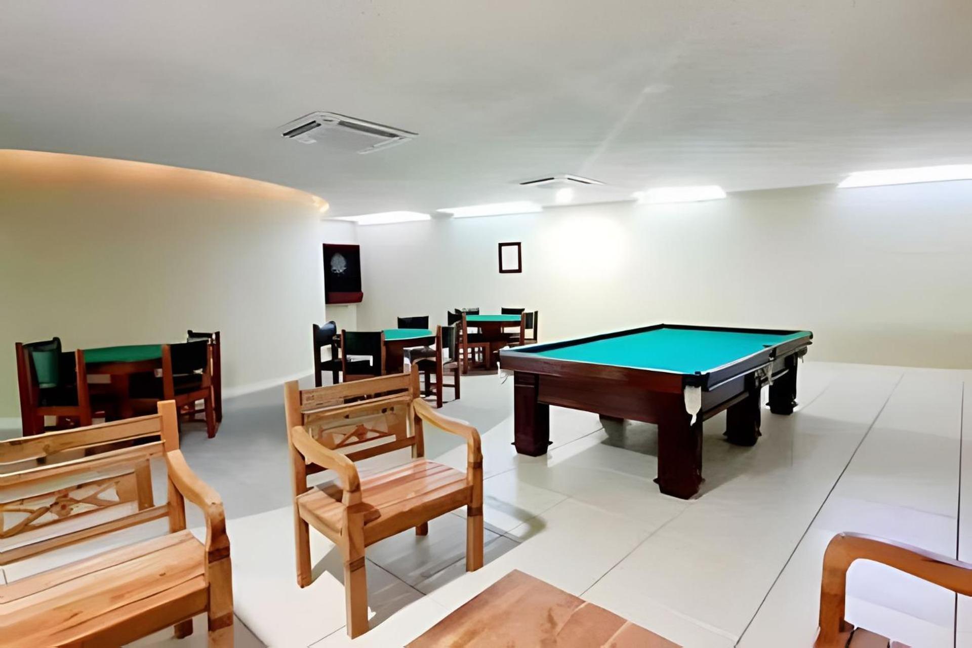 Apartamentos De 2 Quartos Com Piscina Na Praia Dos Anjos Арраял-ду-Кабу Экстерьер фото