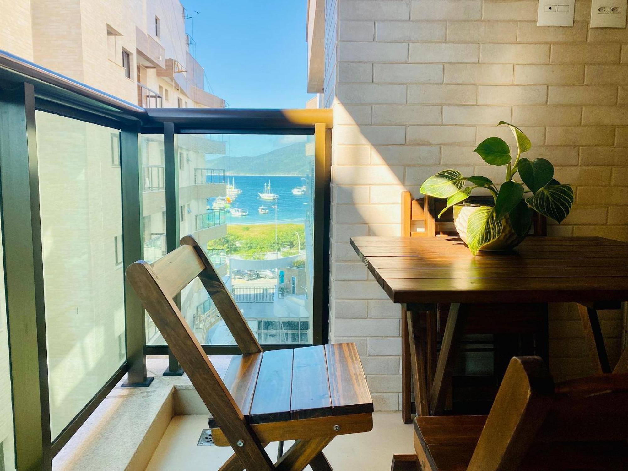 Apartamentos De 2 Quartos Com Piscina Na Praia Dos Anjos Арраял-ду-Кабу Экстерьер фото